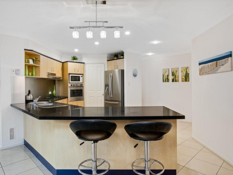 248 Gordon Road, Redland Bay QLD 4165