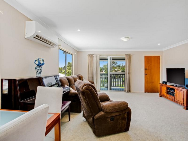 4 Emu Street, Birkdale QLD 4159