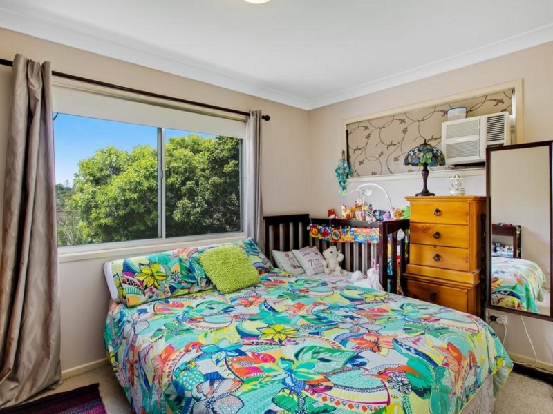 4 Emu Street, Birkdale QLD 4159