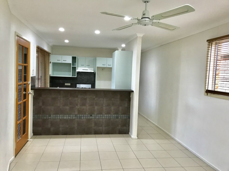 42 McLeod Street, Cleveland QLD 4163