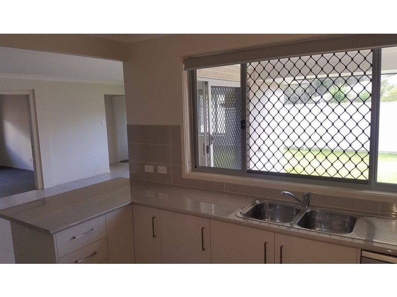 37 Jerrys Place, Thornlands QLD 4164