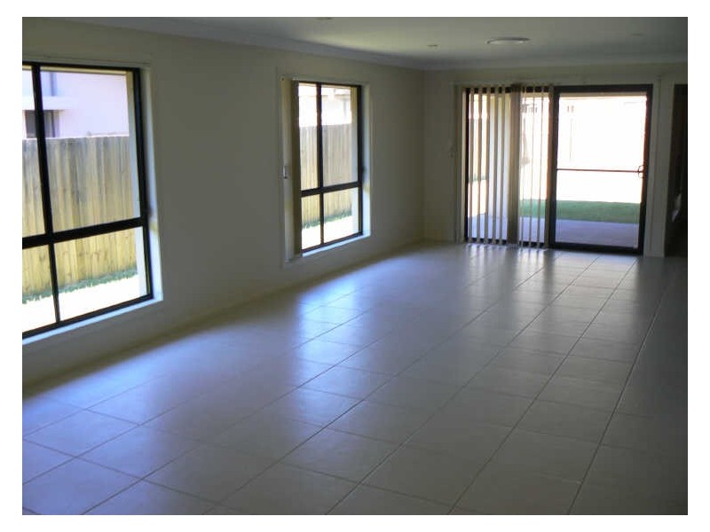 12 Jabiru Place, Cleveland QLD 4163