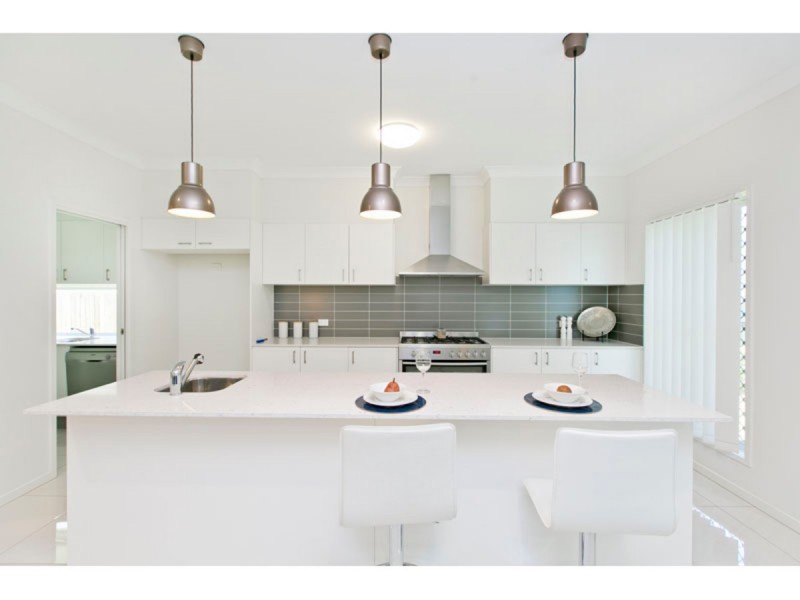 11 Edie Terrace, Wellington Point QLD 4160