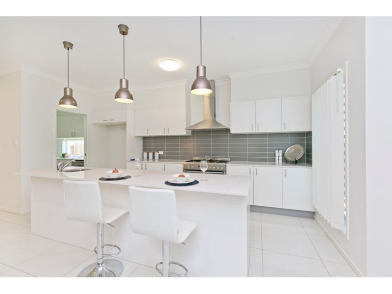 11 Edie Terrace, Wellington Point QLD 4160