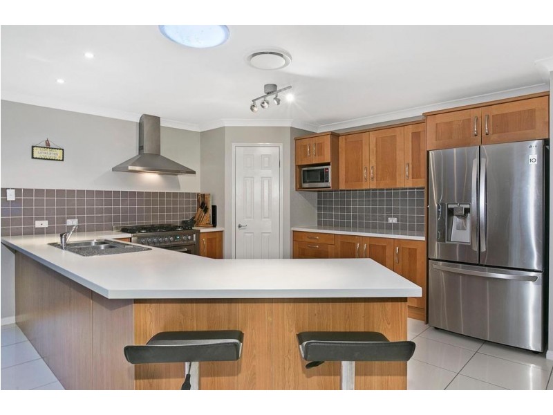 14 Hanlin Place, Victoria Point QLD 4165