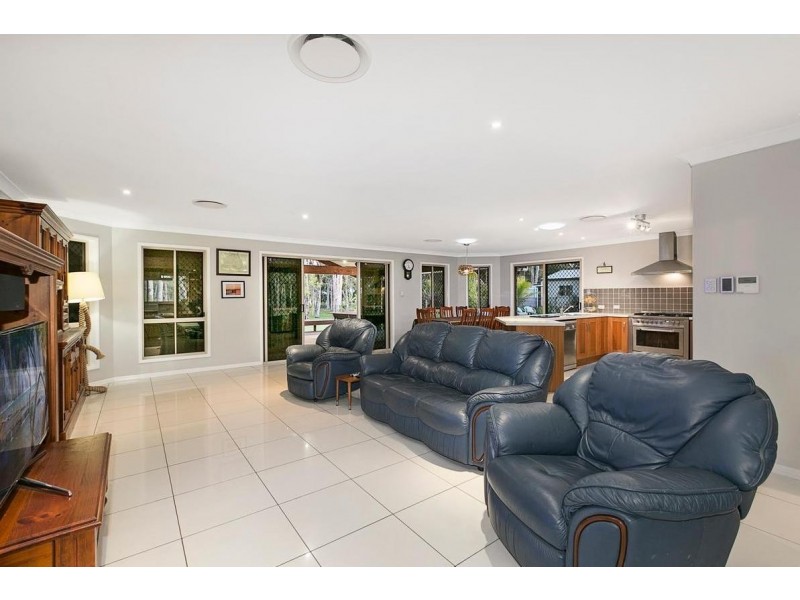 14 Hanlin Place, Victoria Point QLD 4165