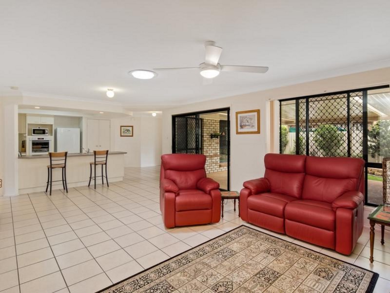 17 Orangegrove Court, Birkdale QLD 4159