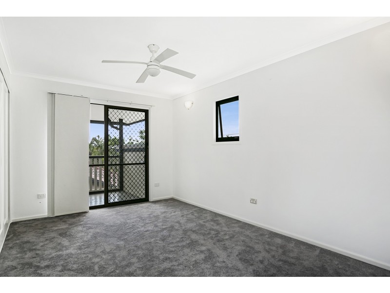 6 Peacock Court, Birkdale QLD 4159