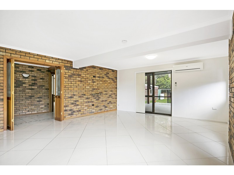 6 Peacock Court, Birkdale QLD 4159