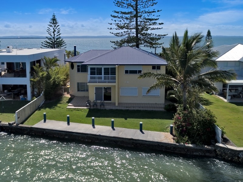 2/204 Shore Street North, Cleveland QLD 4163