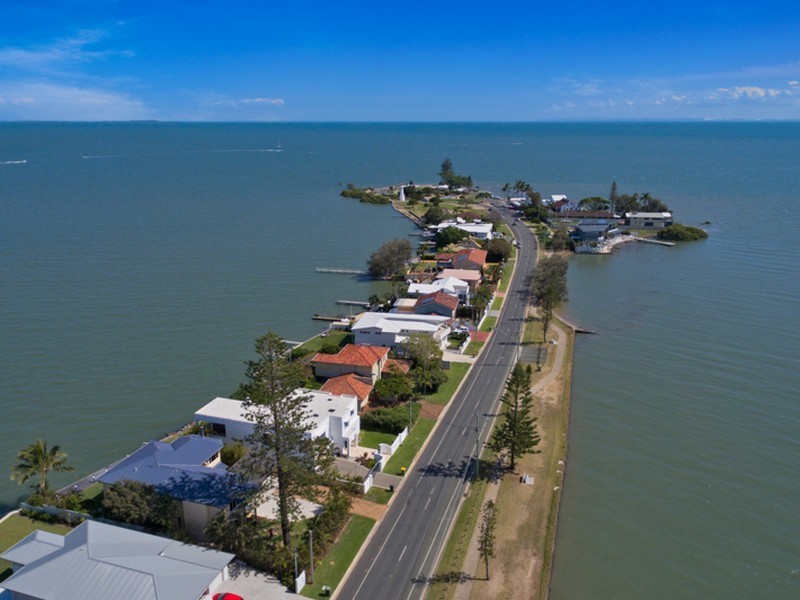 2/204 Shore Street North, Cleveland QLD 4163