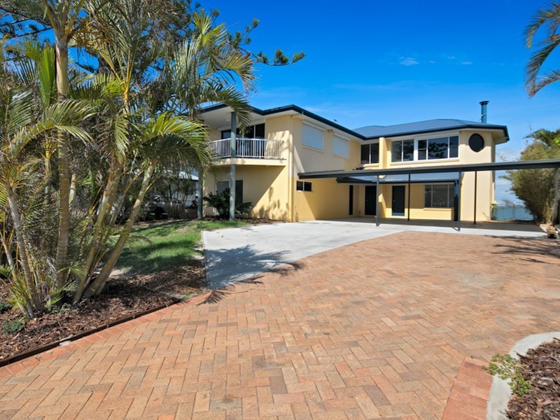 2/204 Shore Street North, Cleveland QLD 4163