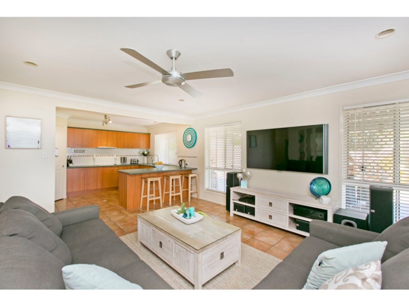 21 Hayman Street, Redland Bay QLD 4165