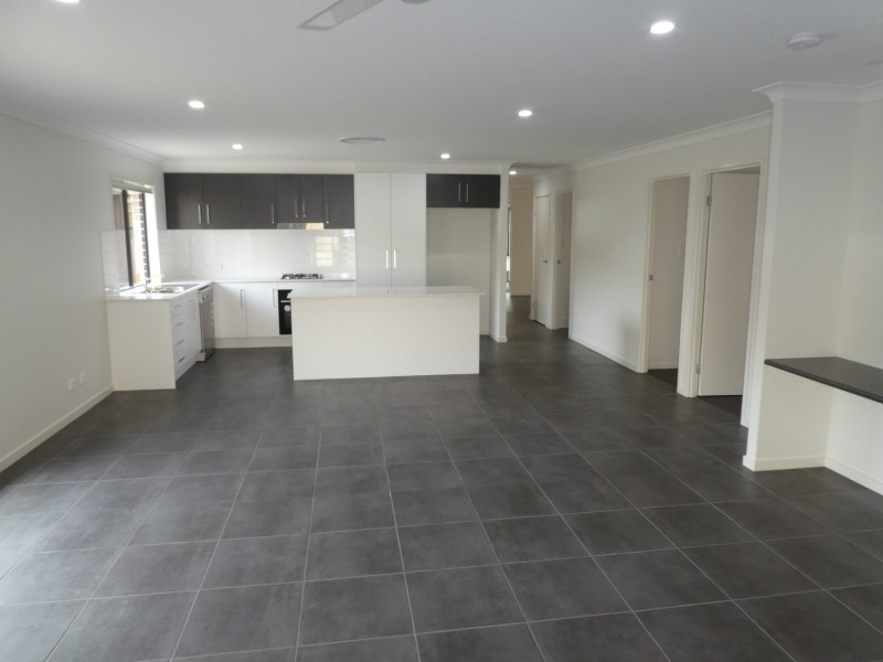 33 Condamine Crescent, Thornlands QLD 4164