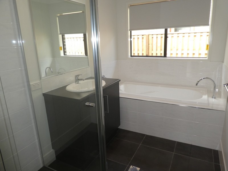 33 Condamine Crescent, Thornlands QLD 4164