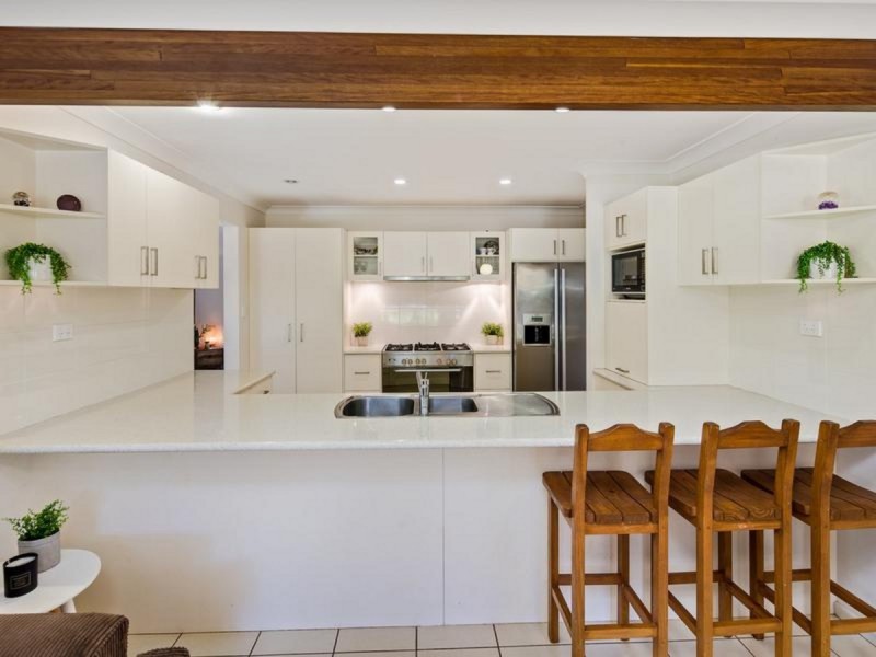 16 Egret Drive, Victoria Point QLD 4165