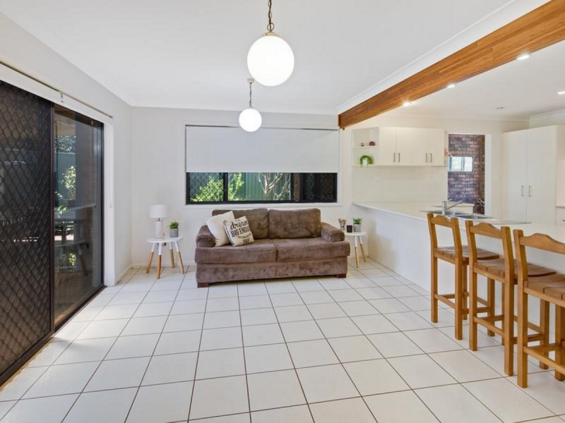 16 Egret Drive, Victoria Point QLD 4165