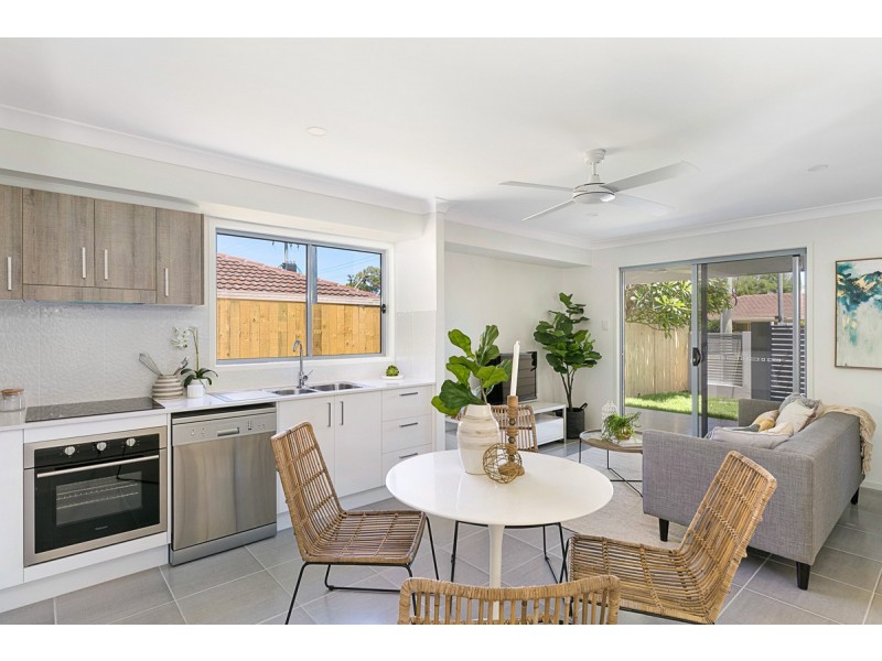 2/5 Yarrow Court, Cleveland QLD 4163