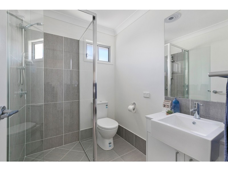 2/5 Yarrow Court, Cleveland QLD 4163