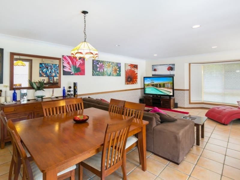 91 Creek Road, Birkdale QLD 4159