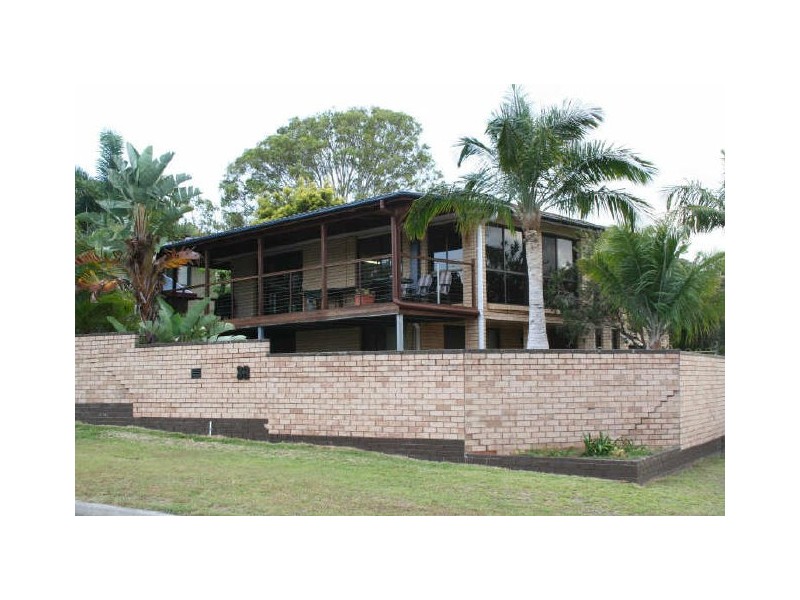 38 Mooroondu Road, Thorneside QLD 4158