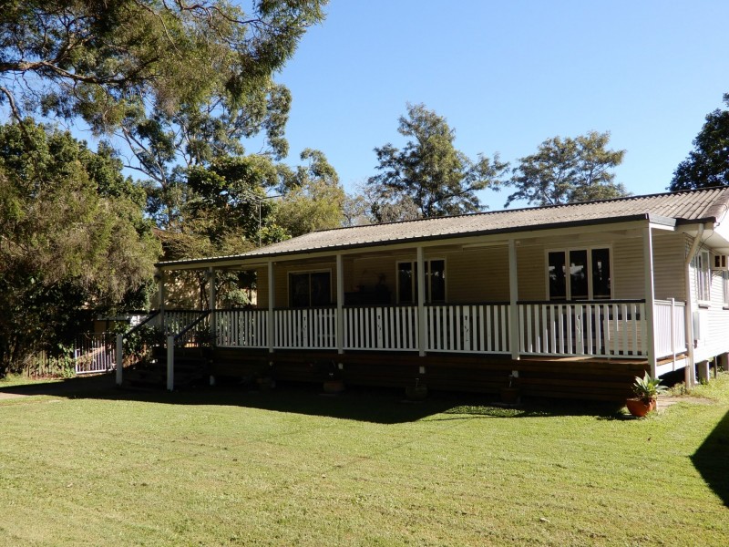 24 Beatty Road, Thorneside QLD 4158