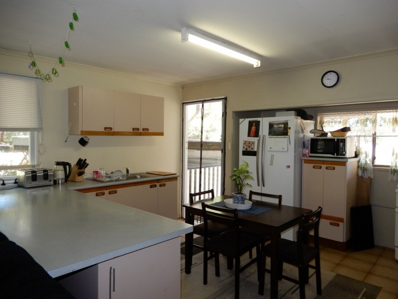 24 Beatty Road, Thorneside QLD 4158