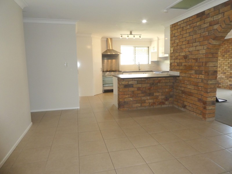 8 Gladdyr Street, Capalaba QLD 4157