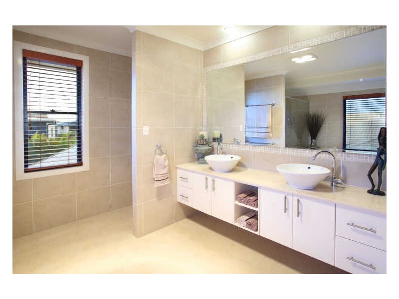 8 Jonbar Court, Thornlands QLD 4164