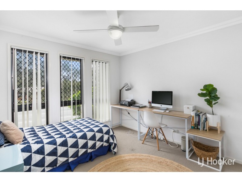 10 Clive Road, Birkdale QLD 4159