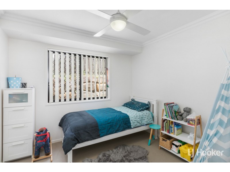 10 Clive Road, Birkdale QLD 4159