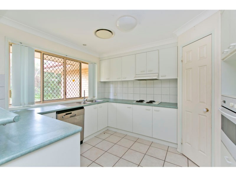 31 Manor Drive, Wellington Point QLD 4160