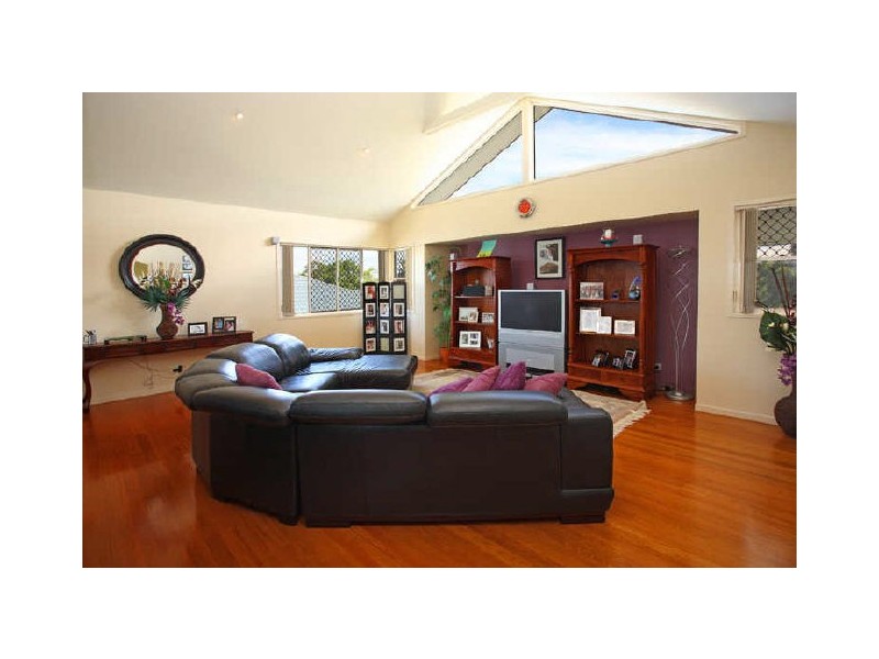 22 Carolena Street, Cleveland QLD 4163