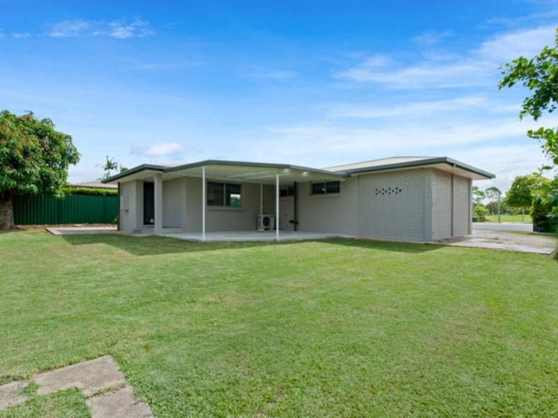 208 Bloomfield Street, Cleveland QLD 4163