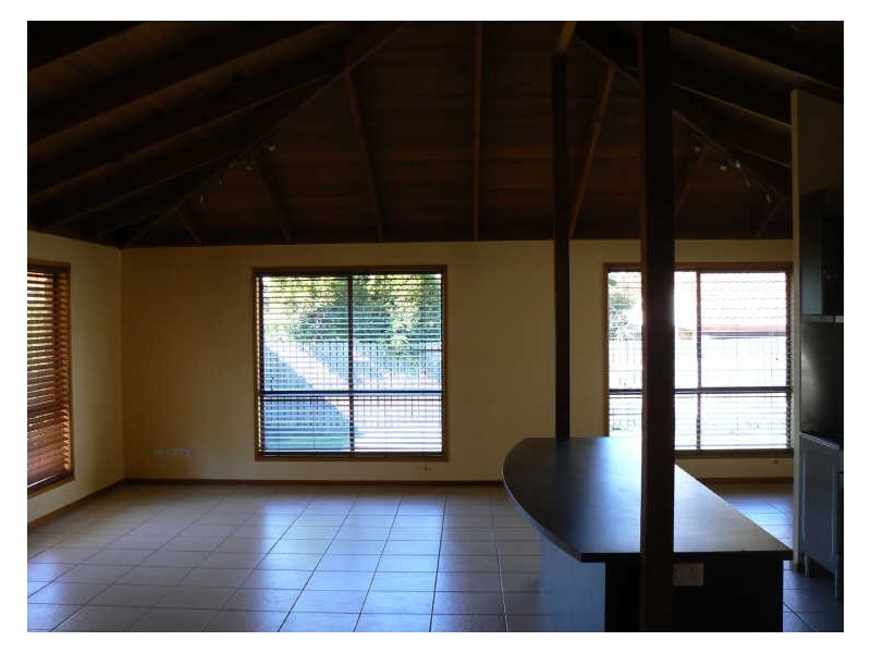 1 Laura Street, Cleveland QLD 4163