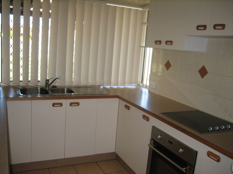 7B Holz Street, Victoria Point QLD 4165