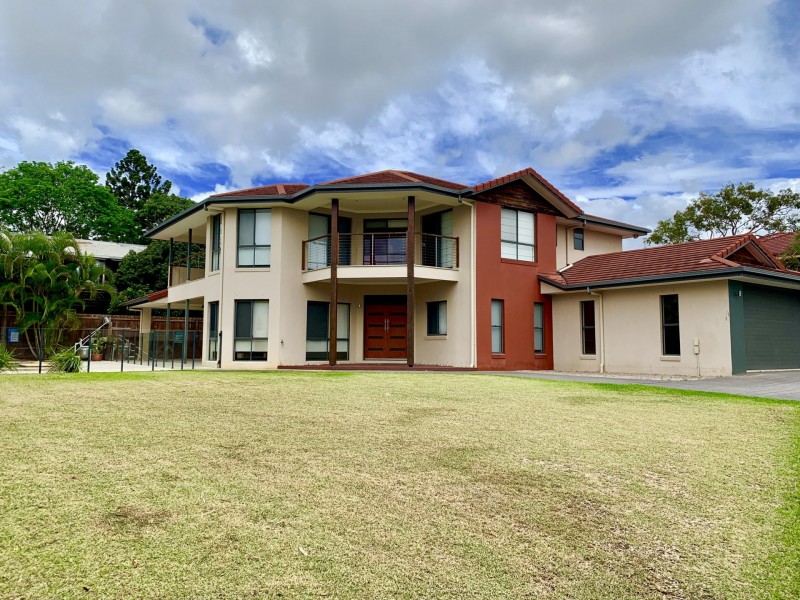 8 Yorston Place, Ormiston QLD 4160