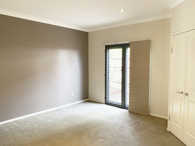 8 Yorston Place, Ormiston QLD 4160