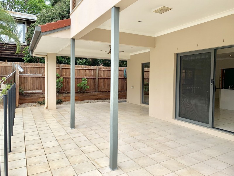 8 Yorston Place, Ormiston QLD 4160