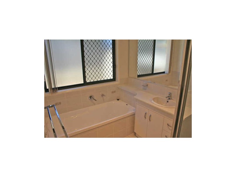25 Barramul Place, Thornlands QLD 4164