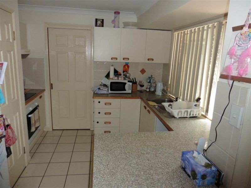 2/17 Sycamore Parade, Victoria Point QLD 4165