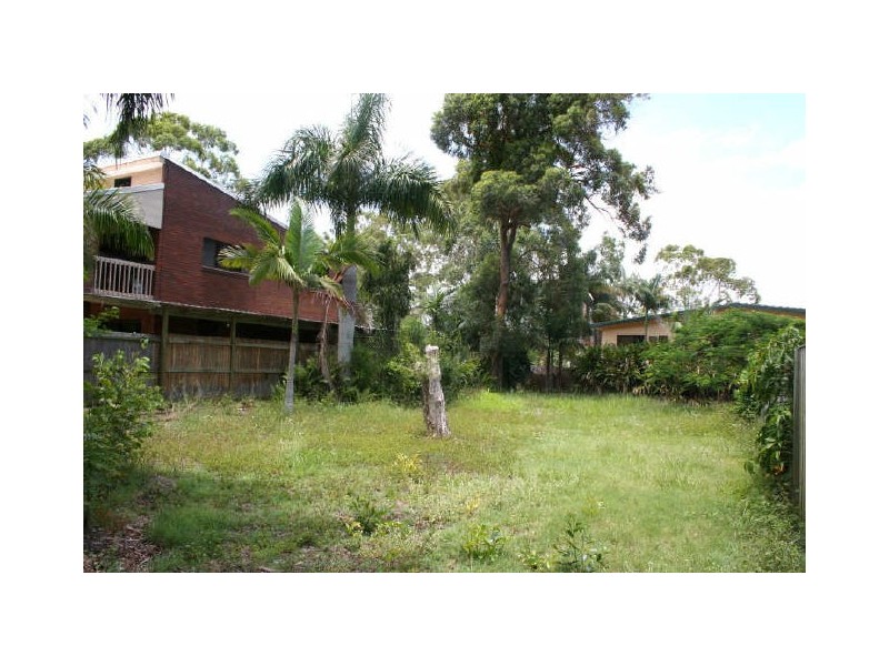 25 Hull Street, Thorneside QLD 4158