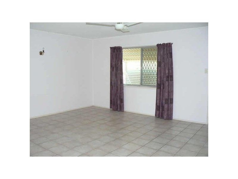 18 Taylor Crescent, Cleveland QLD 4163