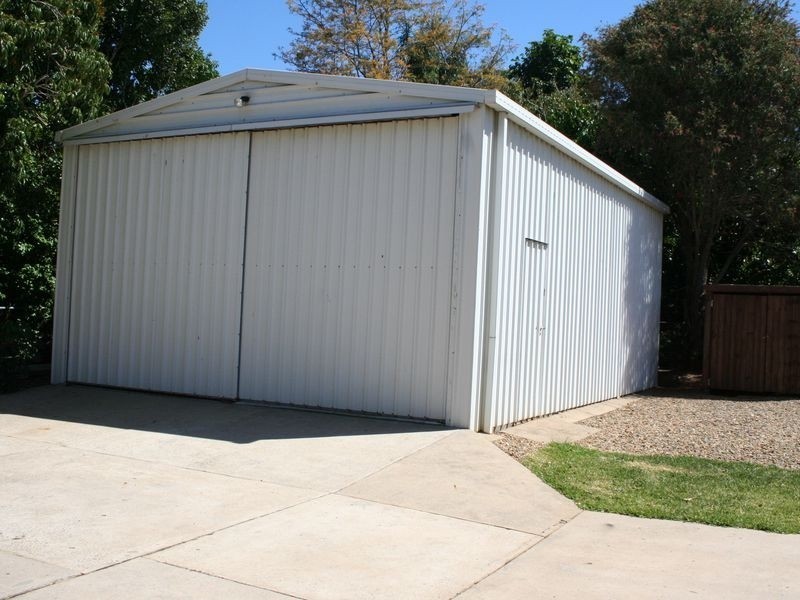 103 Channel Street South, Cleveland QLD 4163