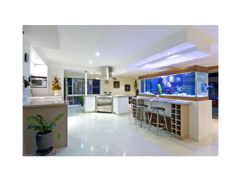 314 Bloomfield Street, Cleveland QLD 4163