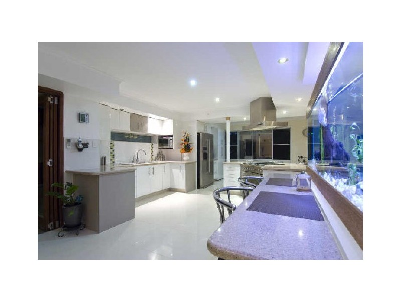 314 Bloomfield Street, Cleveland QLD 4163