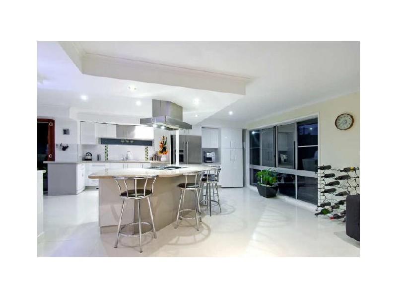 314 Bloomfield Street, Cleveland QLD 4163