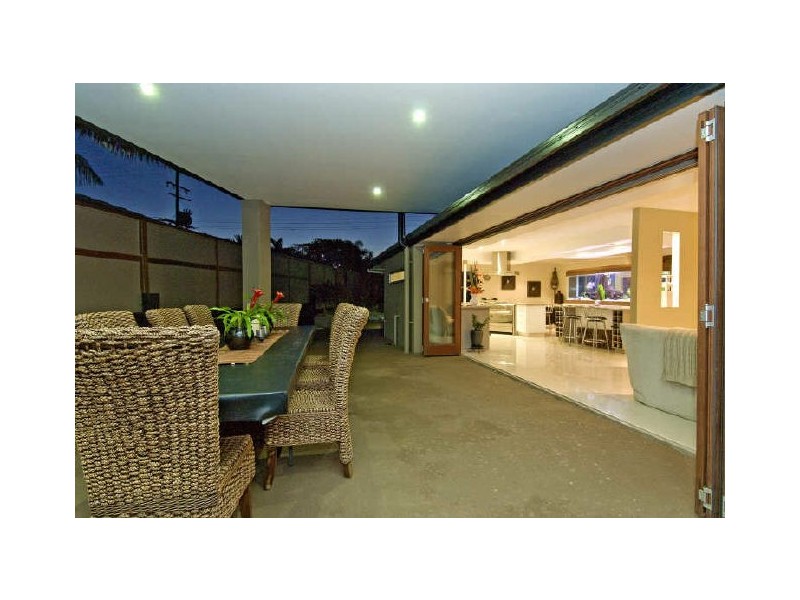 314 Bloomfield Street, Cleveland QLD 4163