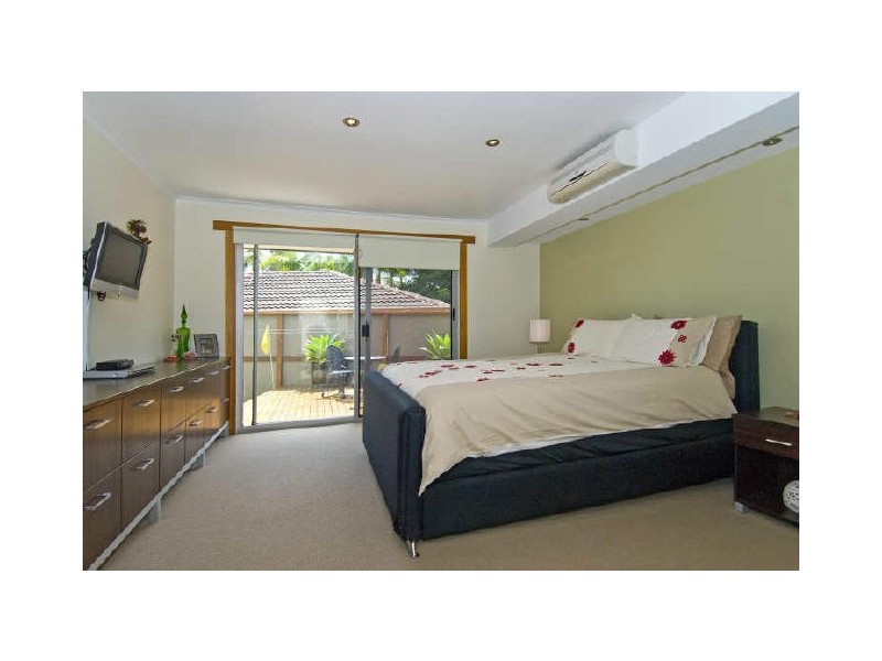 314 Bloomfield Street, Cleveland QLD 4163