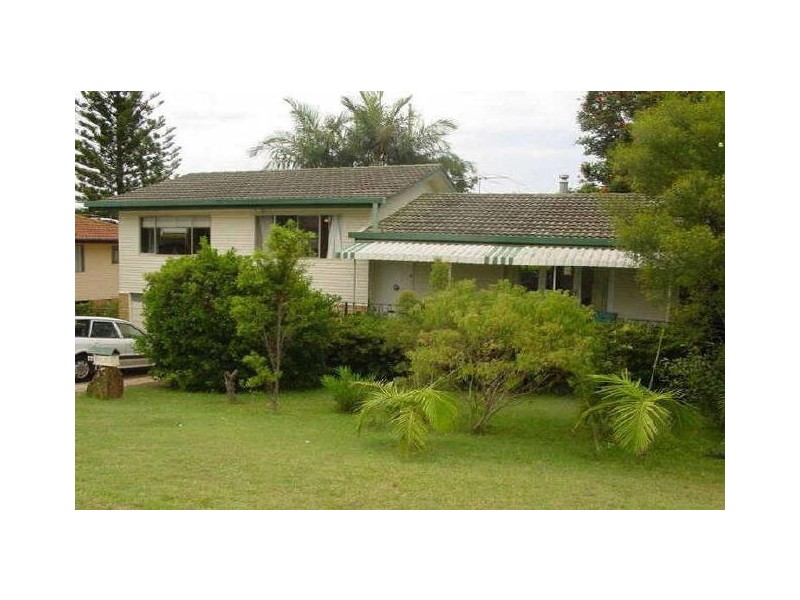 42 Russell Street, Cleveland QLD 4163